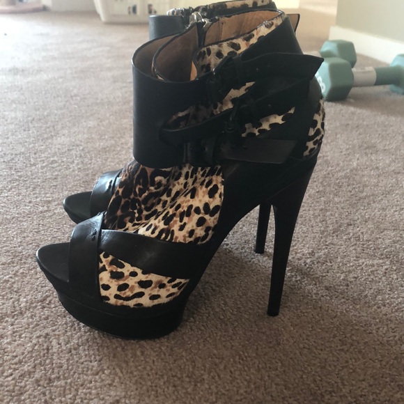 To big - Picture 4 of 6